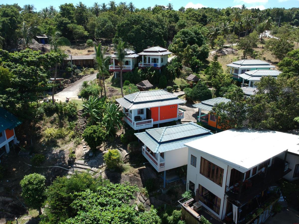 Dragon Hut Resort Haad Yao Exterior photo
