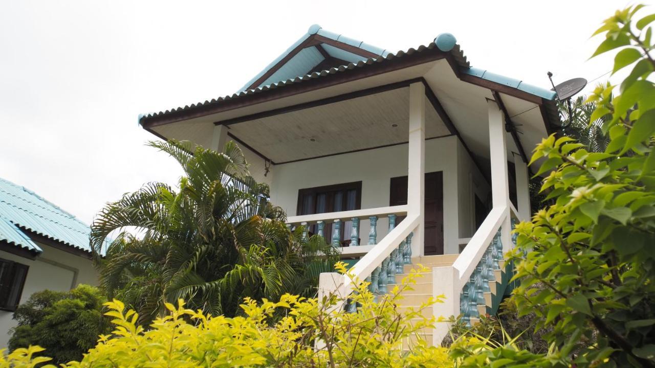 Dragon Hut Resort Haad Yao Exterior photo
